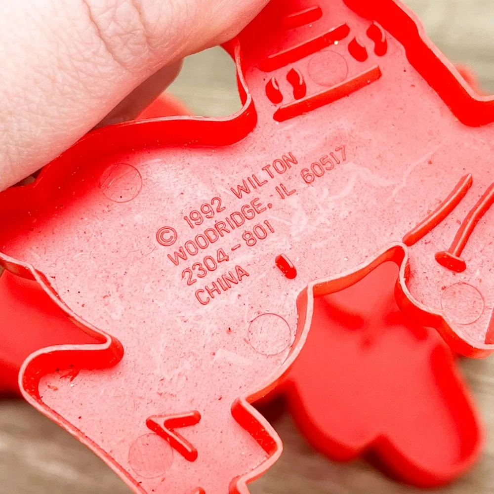 Vintage Wilton Christmas Cookie Cutter Set Red Plastic Holiday Shapes
